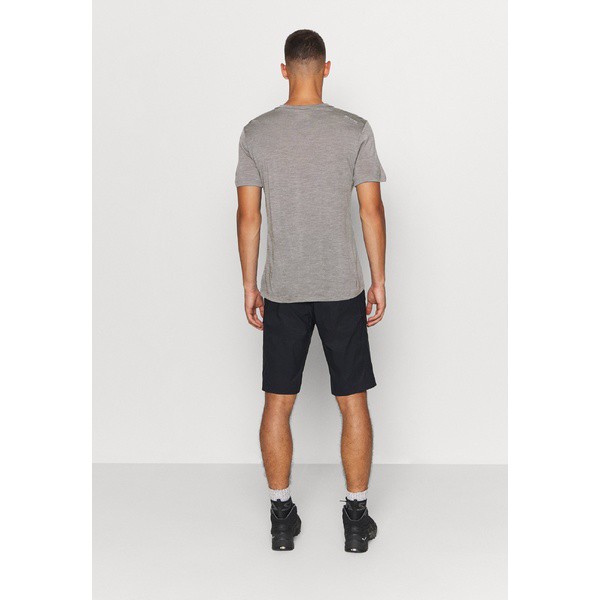 2022新作登場 フーディニ TEE - Basic T-shirt - soft grey soft greyの通販はau PAY マーケット - asty|商品ロットナンバー:496220560 メンズ シャツ トップス ACTIVIST 在庫あお得