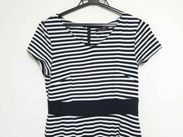 チェリーアン Cherry Ann ワンピース レディース 黒 白 ボーダー 中古 の通販はau Pay マーケット ブランディア Au Pay マーケット店 商品ロットナンバー