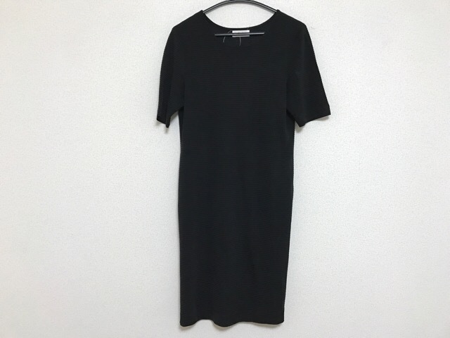 イヴサンローラン Yvessaintlaurent ワンピース サイズm レディース 黒 中古 の通販はwowma ワウマ ブランディア Wowma 店 商品ロットナンバー