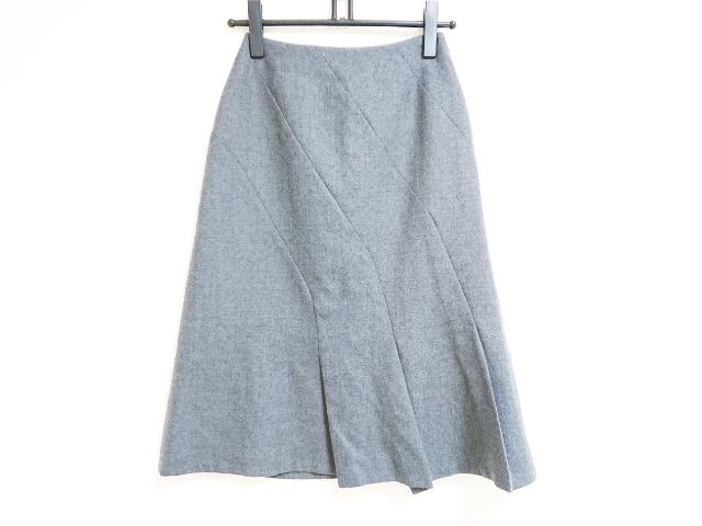 ロイスクレヨン Lois Crayon スカート サイズm レディース グレー 中古 の通販はau Pay マーケット ブランディア Au Pay マーケット店 商品ロットナンバー