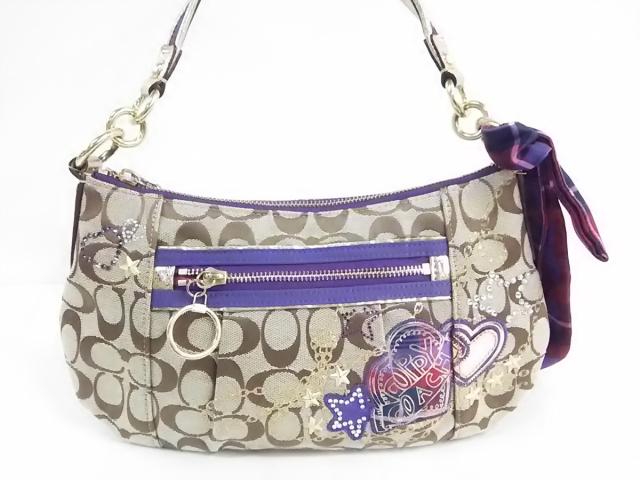 コーチ Coach ショルダーバッグ レディース 150 カーキ パープル マルチ ポピータータンアップリケグルーヴィー 中古 の通販はau Wowma ワウマ 還元祭クーポン利用対象ショップ ブランディア Au Wowma 店 商品ロットナンバー コーチ Coach ショルダーバッグ レディース 150 カーキ パープル マルチ ポピータータンアップリケグルーヴィー 中古 の通販はau Wowma ワウマ 還元祭クーポン利用対象ショップ ブランディア Au Wowma 店 商品ロットナンバー
