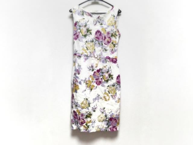 ローラアシュレイ Lauraashley ワンピース サイズusa 6 レディース 美品 アイボリー マルチ Occasion 花柄 中古 の通販はau Wowma ワウマ 還元祭クーポン利用対象ショップ ブランディア Au Wowma 店 商品ロットナンバー