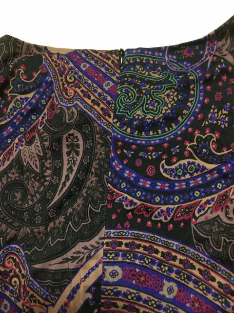 エトロ Etro ワンピース レディース 黒 レッド パープル 中古 の通販はau Wowma ワウマ 会員ランク別クーポン対象ショップ ブランディア Au Wowma 店 商品ロットナンバー