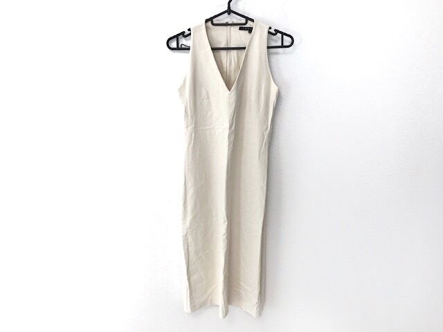 セオリー Theory ワンピース サイズ2 S レディース アイボリー 中古 の通販はau Wowma ワウマ 還元祭クーポン利用対象ショップ ブランディア Au Wowma 店 商品ロットナンバー