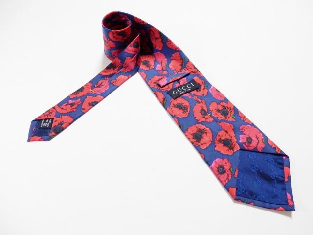 グッチ Gucci ネクタイ メンズ 美品 ネイビー レッド 花柄 中古 0121の通販はau Wowma ワウマ ブランディア Au Wowma 店 商品ロットナンバー