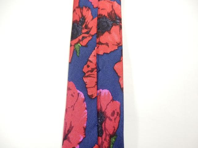 グッチ Gucci ネクタイ メンズ 美品 ネイビー レッド 花柄 中古 0121の通販はau Wowma ワウマ ブランディア Au Wowma 店 商品ロットナンバー