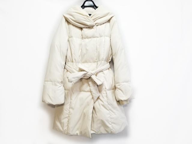 ブラックバイマウジー Black By Moussy ダウンコート サイズ1 S レディース アイボリー 冬物 中古 0424の通販はau Pay マーケット ブランディア Au Pay マーケット店 商品ロットナンバー