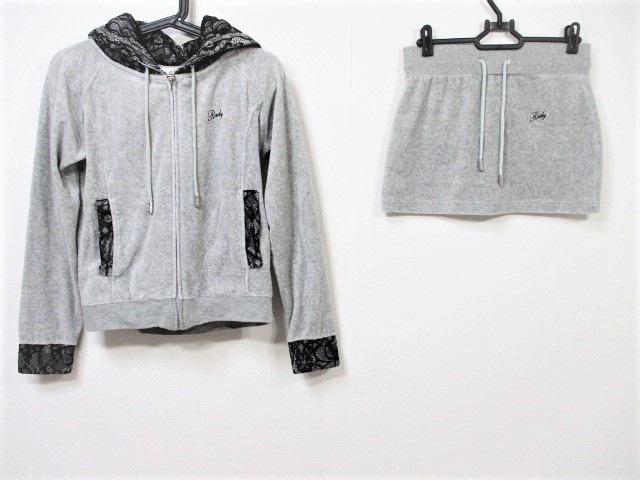 レディ Rady スカートセットアップ サイズf レディース 美品 グレー 黒 レース 中古 20200213の通販はau Wowma ワウマ 還元祭クーポン対象 ブランディア Au Wowma 店 商品ロットナンバー 429175637