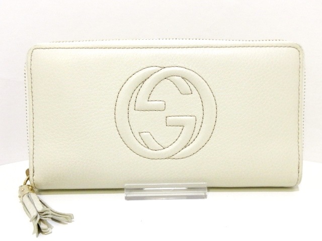 グッチ Gucci 長財布 レディース ソーホー インターロッキングg 2413 白 ラウンドファスナー レザー 中古 0527の通販はau Pay マーケット ブランディア Au Pay マーケット店 商品ロットナンバー