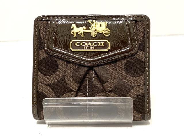 コーチ Coach 2つ折り財布 レディース オプアート ダークブラウン ジャガード エナメル レザー 中古 20200519の通販はau Pay マーケット ブランディア Au Pay マーケット店 商品ロットナンバー 447487556