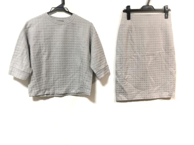 セオリーリュクス Theory Luxe スカートセットアップ レディース 美品 ライトグレー ニット 千鳥格子 中古 0609の通販はau Pay マーケット ブランディア Au Pay マーケット店 商品ロットナンバー