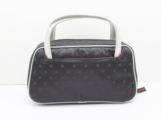 アルティザン アーティスト Artisan Artist ポーチ レディース 美品 黒 シルバー ドット柄 Loft サテン 合皮 中古 0731の通販はau Pay マーケット ブランディア Au Pay マーケット店 商品ロットナンバー