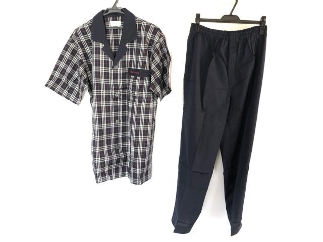 バーバリーズ Burberry S メンズセットアップ サイズl メンズ 美品 ダークネイビー 白 レッド チェック柄 パジャマ 中古 0610の通販はau Pay マーケット ブランディア Au Pay マーケット店 商品ロットナンバー
