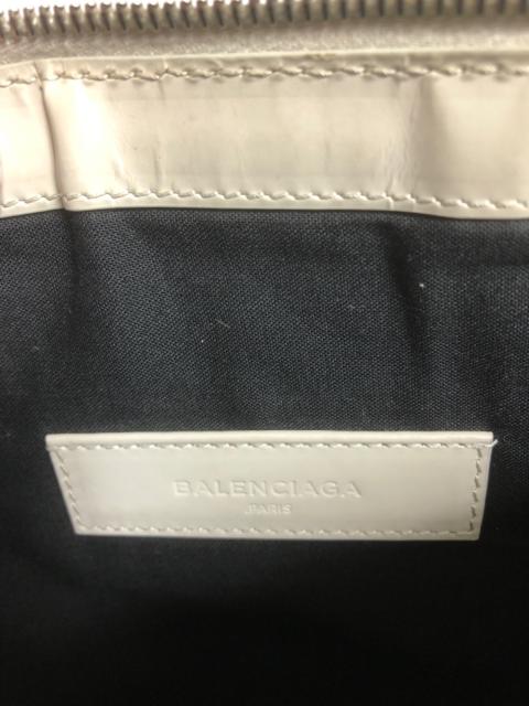 大人気定番 バレンシアガ BALENCIAGA クラッチバッグ レディース グリッドクリップ M 373142 ライトグレー エンボス加工 レザー20201220の通販はau PAY マーケット - ブランディア au PAY マーケット店|商品ロット 低価最新作