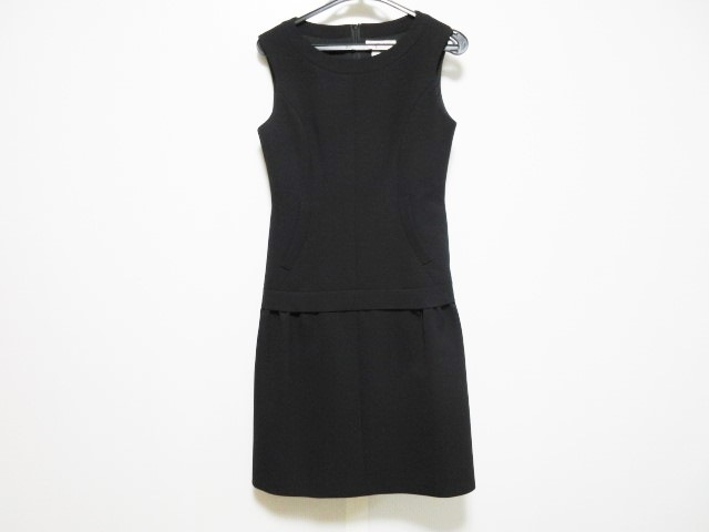 速くおよび自由な ルネ Rene ワンピース サイズ36 S Rene レディース マーケット 美品 ルネ 黒 ノースリーブ ひざ丈 岩木町 337a65c5 Staging Xperimental Com Au