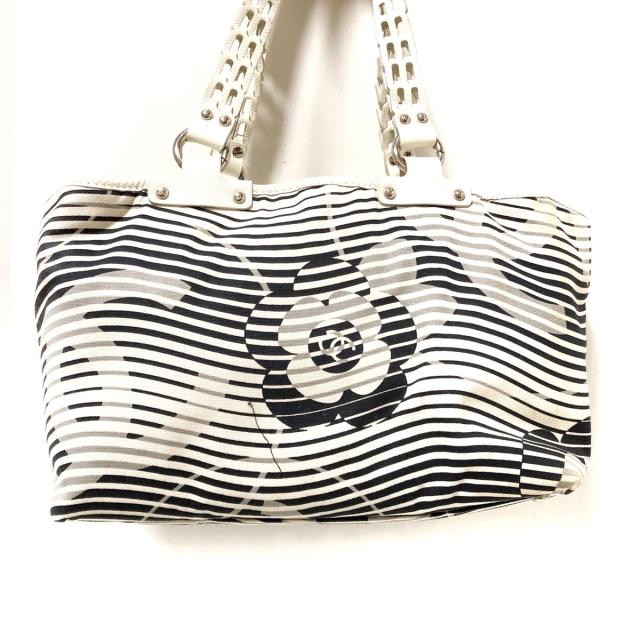 シャネル Chanel トートバッグ レディース カメリア アイボリー 黒 ボーダー キャンバス レザー Gebr Klages シャネル Chanel トートバッグ レディース カメリア アイボリー 黒 ボーダー キャンバス レザー Gebr Klages