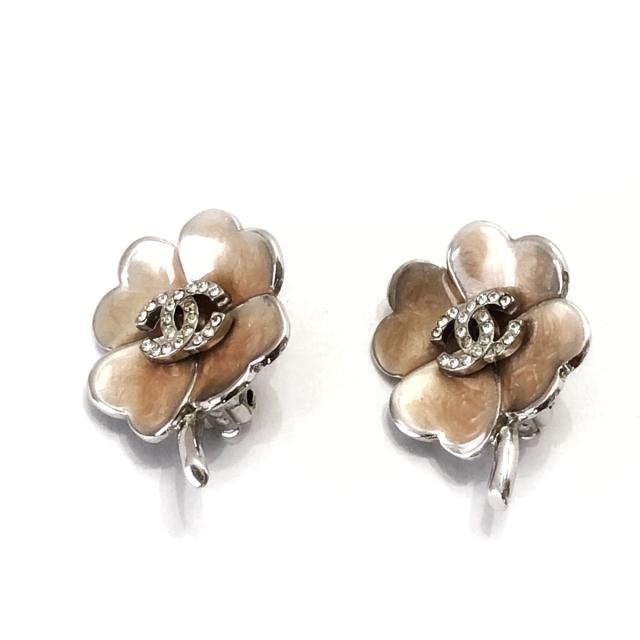 大人気 シャネル Chanel レディース 美品 金属素材 ラインストーン シルバー ベージュ クリア ココマーククローバー 激安 即納 Www Bnooon Com