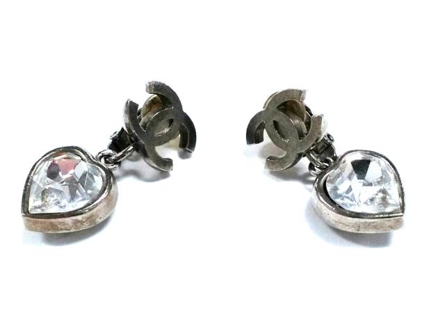 最新情報 シャネル Chanel レディース ココマーク 金属素材 ジルコニア シルバー クリア ハート 最安値に挑戦 Www Kaneorthotics Co Nz