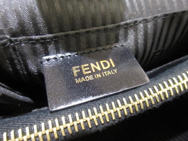 日本製新品 フェンディ レザー20210706の通販はau PAY マーケット - ブランディア au PAY マーケット店|商品ロットナンバー:511382005 FENDI ハンドバッグ レディース トゥージュール 8BH250 黒 お得安い