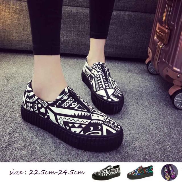 ロイヤリティフリーおしゃれ 歩き やすい 靴 全イラスト集