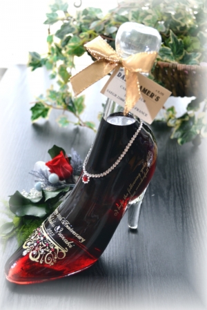 限定【シンデレラのガラスの靴】リキュールボトル・レッド350ml/誕生日・サプライズプレゼント・結婚祝い・プロポーズギフト 限定【シンデレラのガラスの靴】リキュールボトル・レッド350ml/誕生日・サプライズプレゼント・結婚祝い・プロポーズギフト
