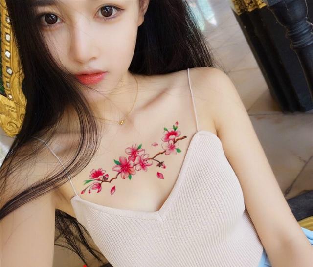 「メール便無料」 タトゥーシール 桜 花 ボディシール 盛れる個性派 セクシー お洒落れ(入れ墨 ハロウィン コスプレ ) 「メール便無料」 タトゥーシール 桜 花 ボディシール 盛れる個性派 セクシー お洒落れ(入れ墨 ハロウィン コスプレ )