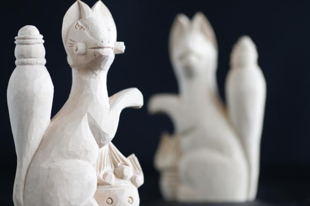 最新エルメス 邪気払い お稲荷さん 職人さん手造り 風水の置物 神具 手彫り お守り 幅6 8 サイズ 約cm 高さ10 7 シーサー 神棚用 風水グッズ その他冠婚葬祭 Angelwood Org Uk