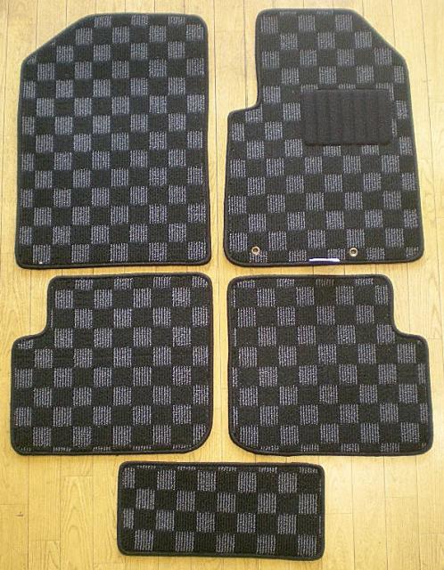 21新作モデル 店長おすすめ フロアマット カーマット トヨタ サクシード ２ｗｄ車 チェック柄 送料無料 ゴム臭くない セミオーダーメイド 車 汚れ防 代引不可 Ultragreencoffee1 Com