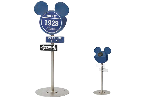 標識ソーラーライト ヴィンテージミッキー ミッキーマウス 送料無料 ガーデンライト 灯り ライト ディズニー エクステリア セトクラの通販はau Pay マーケット リビングート 商品ロットナンバー