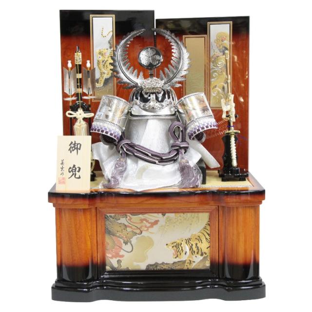 送料無料キャンペーン 25号 収納着用兜飾り 五月人形 幅63cm 着用兜収納飾 王朝塗り龍虎彫金屏風台 徳川家康 シルバー 215to1503 Gk134 1gs1462 五月人形 Revuemusicaleoicrm Org