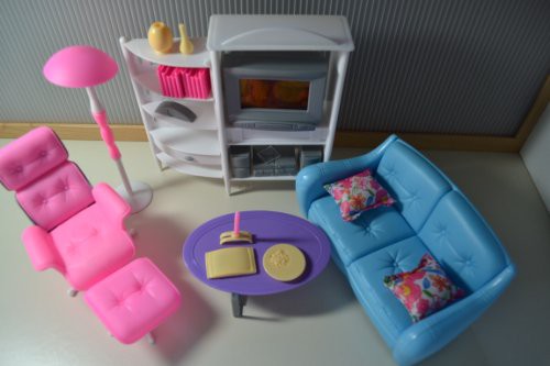 barbie doll house room