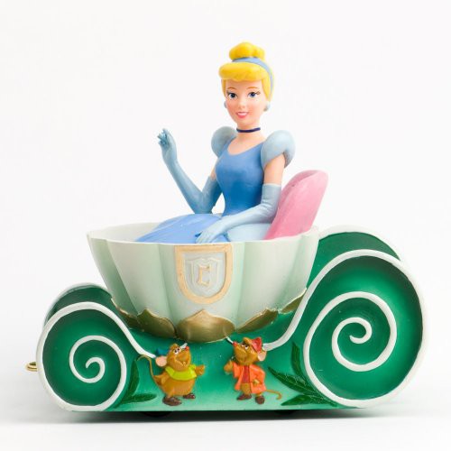 エネスコ Enesco 置物 インテリア Enesco Disney Showcase Cinderella Limited Edition of 1950-Piece Fig