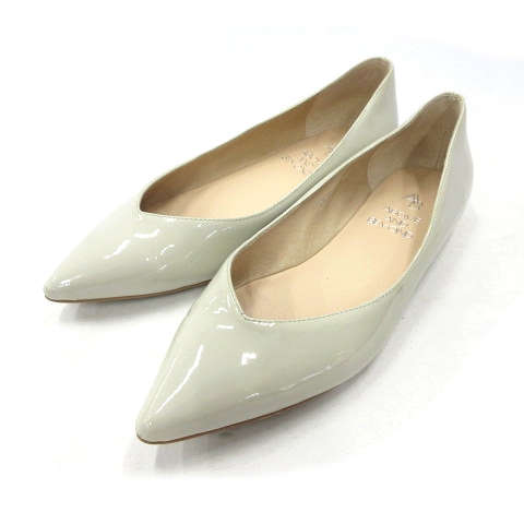 中古 アバヴアンドビヨンド Above And Beyond エナメル パンプス フラット シューズ 靴 スタッズ ポインテッドトゥの通販はau Pay マーケット ブランド古着のベクトル 商品ロットナンバー