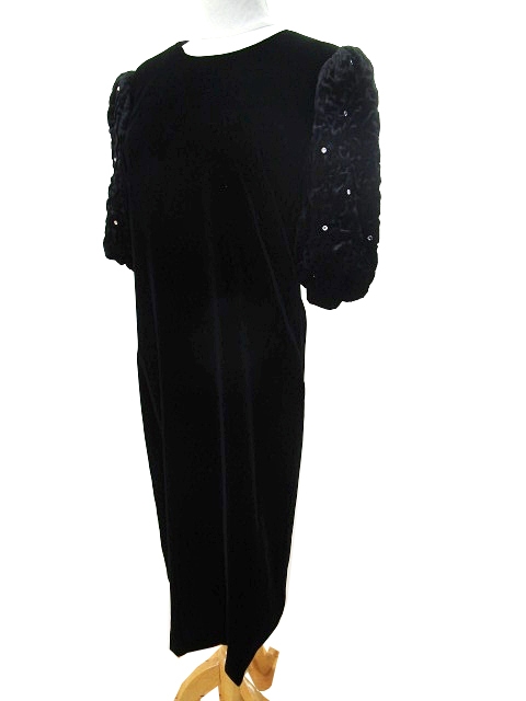 中古 レリアン Leilian ワンピース ドレス ベロア 五分袖 袖切替 ビジュー ロング レーヨン 9 M 黒 ブラックの通販はau Pay マーケット ブランド古着のベクトル 商品ロットナンバー