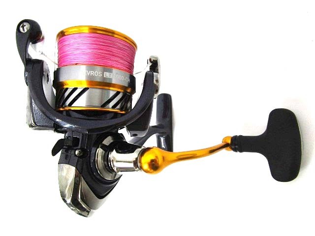 中古 ダイワ Daiwa Revros Lt3000 Ch スピニング リール レブロス 海釣り 左ハンドル 黒 ブラック ゴールドの通販はau Pay マーケット ブランド古着のベクトル 商品ロットナンバー