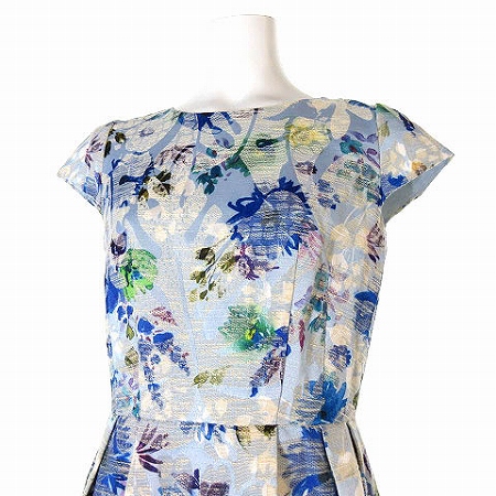 中古 ストロベリーフィールズ Strawberry Fields ワンピース ドレス コクーン 半袖 総柄 花柄 水色 レディースの通販はau Pay マーケット ブランド古着のベクトル 商品ロットナンバー