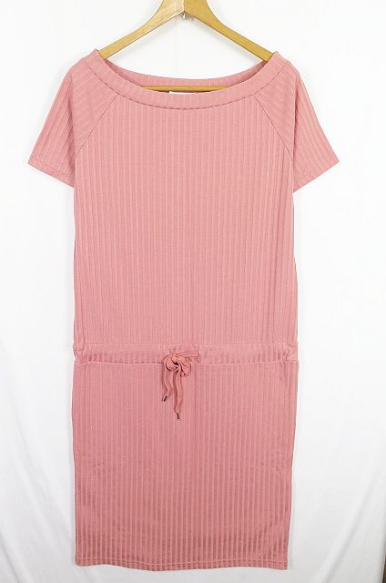 中古 マウジー Moussy オフショルダー ワンピース 半袖 膝丈 F サーモンピンク Sa7621 レディースの通販はau Pay マーケット ブランド古着のベクトル 商品ロットナンバー