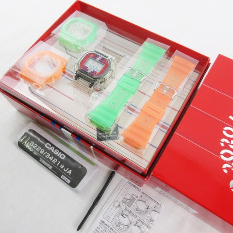 最新作低価 未使用品 腕時計 ウォッチ BOX DWE-5600KS-7JR スケルトンの通販はau PAY マーケット - ブランド古着のベクトル|商品ロットナンバー:50 カシオジーショック CASIO G-SHOCK KASHIWA SATO 佐藤可士和 コラボ 好評超激得