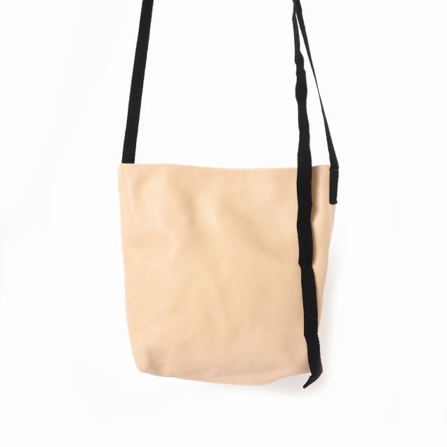新作超歓迎 未使用品 アンドゥムルメステール ANN DEMEULEMEESTER 20SS レザー スモール ショルダーバッグ ポシェットの通販はau PAY マーケット - ブランド古着のベクトル|商品ロットナンバー:497050356 大得価即納