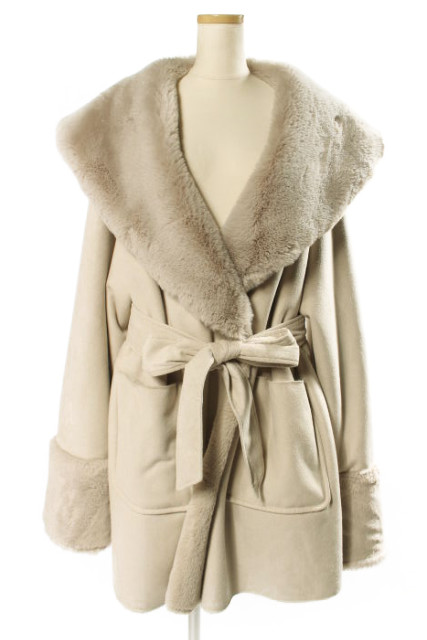 人気のファッショントレンド 上スナイデル ファー コート