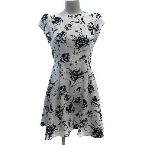 中古 ミーア Miia ワンピース ひざ丈 半袖 総柄 F 白 ホワイト Kb レディースの通販はau Pay マーケット ブランド古着のベクトル 商品ロットナンバー