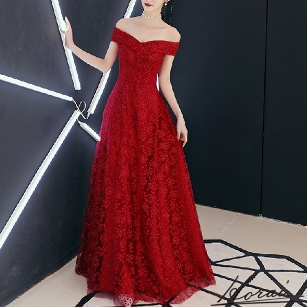 韓国 パーティードレス オフショルダー ワンピース 結婚式 二次会 秋冬 パーティー ディナー 代 30代 40代 の通販はau Wowma ワウマ 韓国ファッション パーティードレス Horai 商品ロットナンバー