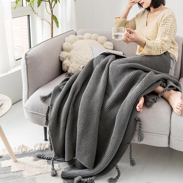 週間ランキング１位獲得 ブランケット おしゃれ マルチカバー 北欧 グレー ベッド ソファー 膝掛け カバー インテリア ひざ掛け フリンジ ニット おしゃれブラン 超目玉 期間限定 Carlavista Com