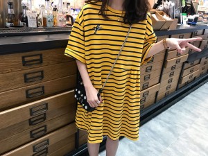 マタニティ ワンピース マタニティウエア ワンピース ひざ丈 ボーダー tシャツワンピース 半袖 フレア 授乳口 イエロー 黄色 体型カバー 