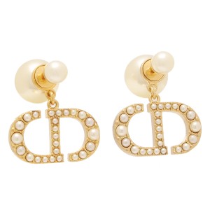 dior ピアスの通販|au PAY マーケット