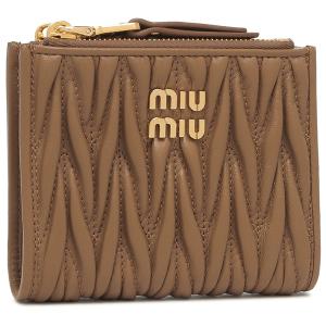 【正規品】miumiu 財布　二つ折り　マトラッセ　【中古】 MIU MIU - ミュウミュウ MIU MIU 財布 二つ折り マテラッセ