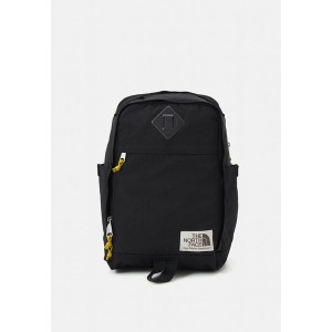 ノースフェイス レディース バックパック・リュックサック バッグ BERKELEY DAYPACK UNISEX - Rucksack - black/mineral gold black/mine