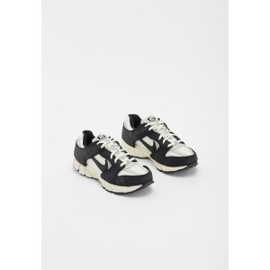 ナイキ レディース スニーカー シューズ ZOOM VOMERO 5 PREMIUM - Trainers - sail/black/light bone/wolf grey sail/black/light bone/w