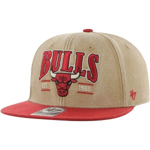 フォーティーセブン メンズ 帽子 アクセサリー Chicago Bulls '47 Chilmark Captain Snapback Khaki/Red