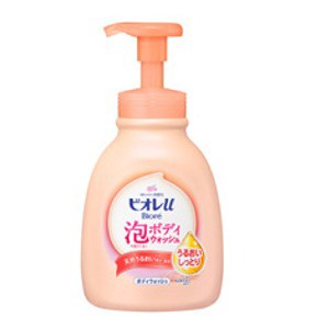 花王　ビオレｕ泡ボディウォッシュうるおいポンプ６００ml